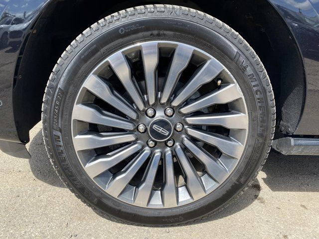 2019 Lincoln Navigator Reserve | Panoramic Roof | Heated in Cars & Trucks in Edmonton - Image 2
