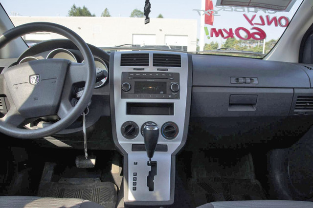 2009 DODGE CALIBER SXT in Cars & Trucks in Oshawa / Durham Region - Image 4