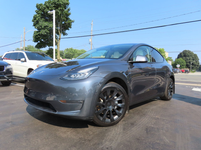 2022 Tesla Model Y LONG RANGE ALL-WHEEL DRIVE - NAVI - 71,000KMS in Cars & Trucks in Oakville / Halton Region - Image 4