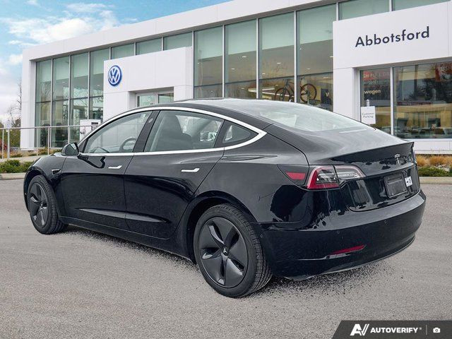 2019 Tesla Model 3 in Cars & Trucks in Abbotsford - Image 3