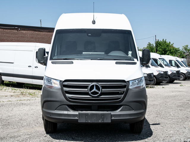2021 Mercedes-Benz Sprinter 4500 170-in. WB in Cars & Trucks in Mississauga / Peel Region - Image 2