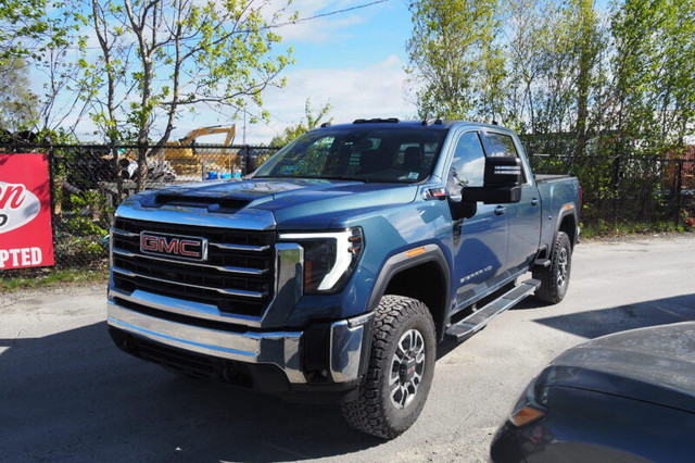2024 Sierra SLE 2500HD Crew Diesel in Cars & Trucks in Dartmouth - Image 2