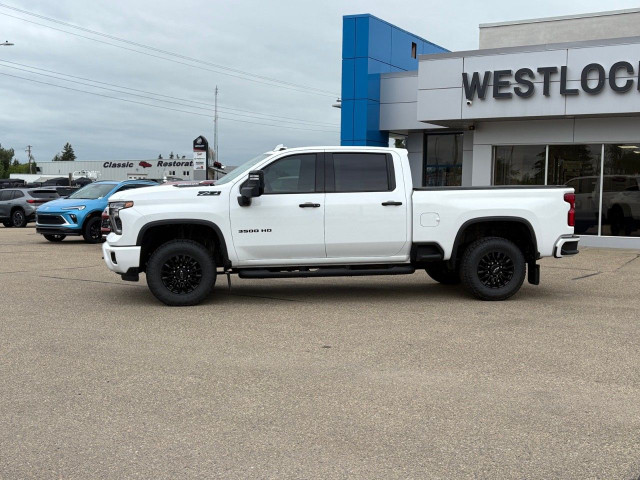2024 Chevrolet Silverado 3500HD in Cars & Trucks in Edmonton - Image 2