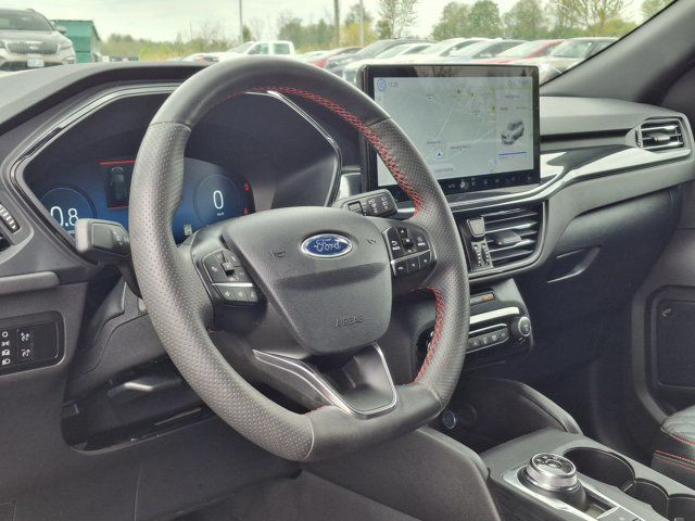 2023 Ford Escape ST-Line Elite AWD | 2.0L | Tow Pkg | Leather in Cars & Trucks in Guelph - Image 2