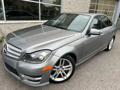 2013 MERCEDES BENZ C300 .AUTOMATIQUE. INTERIEUR EN CUIR TOIT OUVRANT VITRES-PORTES- MIRROIRS- ELECTR...