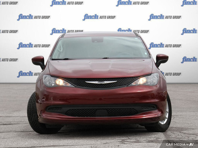 2023 Chrysler Grand Caravan SXT SXT | Power Doors | Remote Start in Cars & Trucks in Kitchener / Waterloo - Image 4
