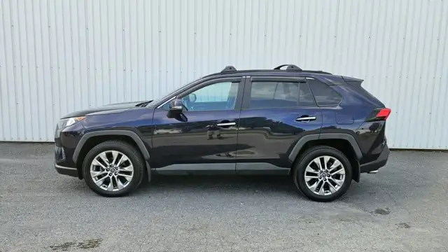 2021 Toyota RAV4 Limitée in Cars & Trucks in Longueuil / South Shore - Image 4