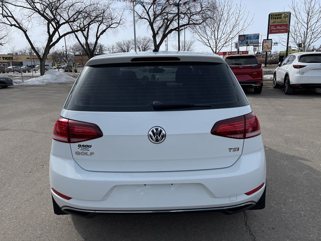  2018 Volkswagen Golf Trendline-59k-heated seats in Cars & Trucks in Saskatoon - Image 4