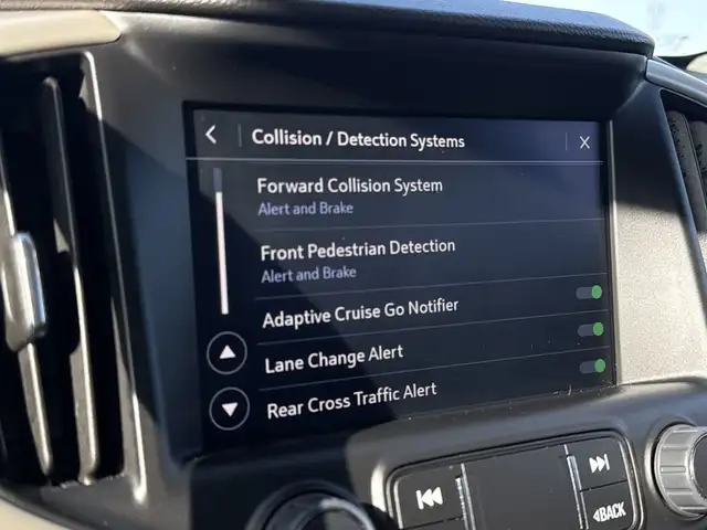 2022 GMC Terrain Denali AWD - Remote Start, OnStar, Cruise Contr dans Autos et camions dans Comté de Strathcona - Image 29