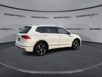 Engine: Turbo Gas 4cyl 2.0L L/100Km City: 10.9 L/100Km Hwy: 8.1 Safety Equipment Cruise Control-Stee... (image 7)