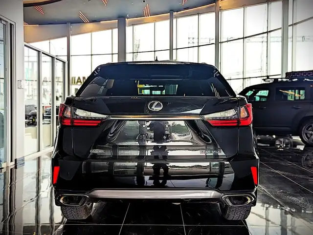 2016 Lexus RX 350 AWD in Cars & Trucks in City of Montréal - Image 7
