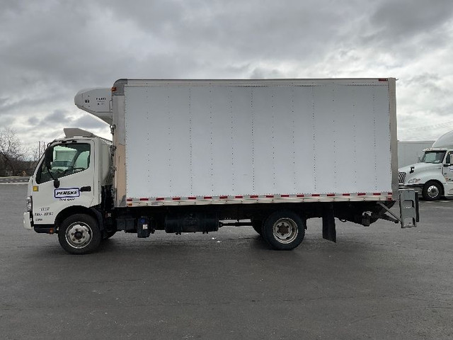 2017 Hino Truck 195 FROZEN in Heavy Trucks in Moncton - Image 4