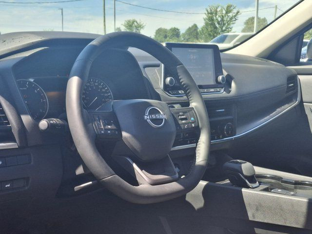 2025 Nissan Rogue SV Moonroof AWD | Adaptive Cruise in Cars & Trucks in Guelph - Image 2