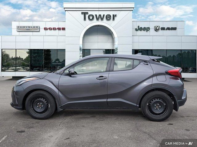 2022 Toyota C-HR XLE | Heated Seats | Heated Steering Wheel in Cars & Trucks in Calgary - Image 3