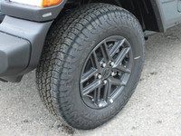 4x4, 2.0L Turbo, Heated Seats/Steering Wheel, Remote Start, Alpine Premium Sound System, LED Headlam... (image 1)