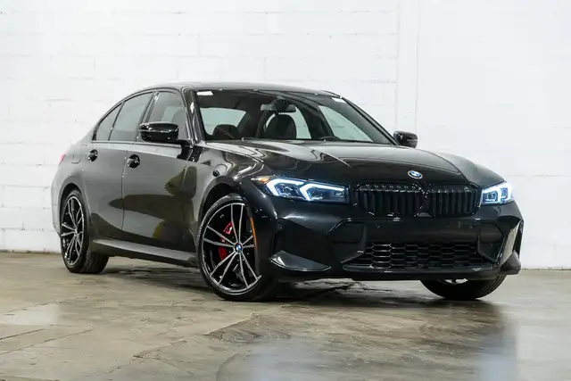2023 BMW 3 Series 330i xDrive | Sportivité élégante in Cars & Trucks in City of Montréal - Image 2