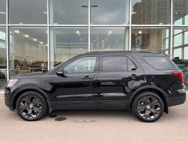 2018 Ford Explorer Sport Twin Panel roof, Remote Start, 3.5 Ecob in Cars & Trucks in Regina - Image 2