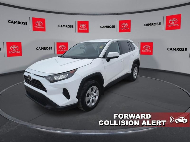 2022 Toyota RAV4 LE AWD - Heated Seats - Apple CarPlay in Cars & Trucks in Edmonton - Image 4