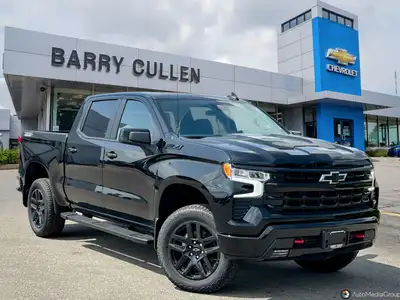 Experience the 2025 Chevrolet Silverado 1500 LT Trail Boss, an impressive black 4x4 truck designed t...