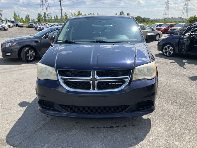 2011 Dodge Grand Caravan SXT * STOW N GO * in Cars & Trucks in Laval / North Shore - Image 2