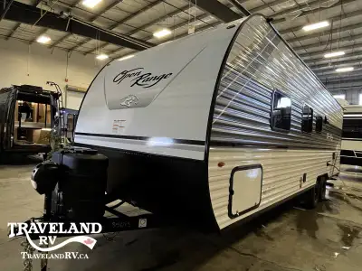 Highland Ridge Open Range 26BH Travel Trailer. Step into the RV lifestyle with the Open Range Conven...