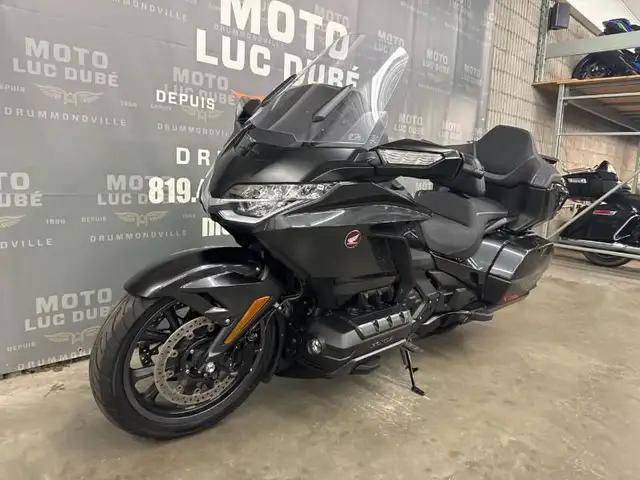2022 Honda GL1800 Goldwing Tour DCT in Sport Touring in Drummondville - Image 8