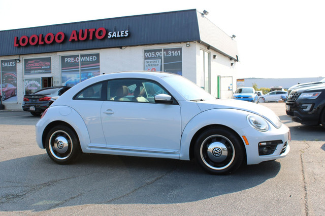 2017 Volkswagen Beetle in Cars & Trucks in Oakville / Halton Region