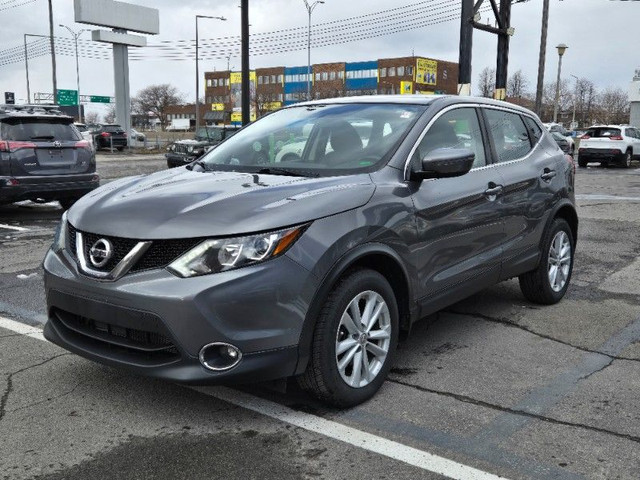 2017 Nissan Qashqai SV AWD * TOIT OUVRANT * MAGS * CAMERA * CLEA in Cars & Trucks in City of Montréal - Image 3