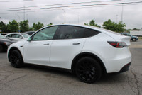 ACCIDENT FREE DON'T PAY EXTRA FOR SAFETY CERTIFICATION Revolutionize Your Drive: 2021 Tesla Model Y... (image 4)