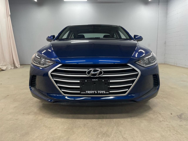 2017 Hyundai Elantra 4DR SDN AUTO LE in Cars & Trucks in Guelph - Image 2