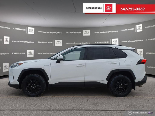 2020 Toyota RAV4 Hybrid XLE AWD | Sunroof | Alloys in Cars & Trucks in City of Toronto - Image 3