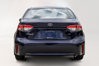 Nouvel Arrivage! La Toyota Corolla LE 2020 automatique est une berline compacte prisée au Québec pou... (image 4)