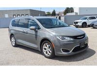 2020 Chrysler Pacifica Limited Leather | One Owner | Panoramic sunroof | 7 Seater Leather **MARKET V... (image 7)