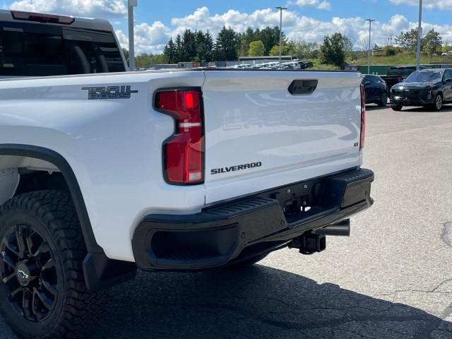 2025 Chevrolet Silverado 2500HD in Cars & Trucks in Oakville / Halton Region - Image 4