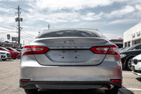 TOYOTA inspection can be arranged upon request! Highlighted Vehicle Features: HEATED SEATS,APPLE CAR... (image 6)