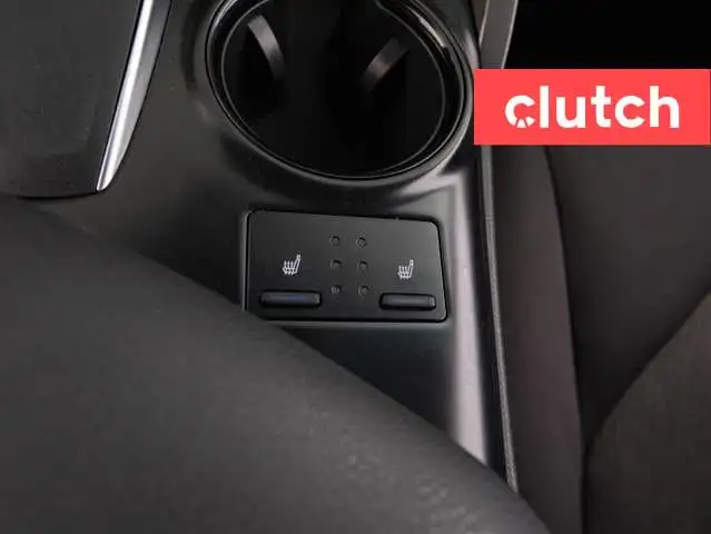 2018 Toyota Camry LE w/ Heated Front Seats, Rearview Cam, Blueto in Cars & Trucks in Ottawa - Image 34
