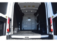 Ford Transit 148WB AWD HIGH Roof // TOIT HAUT 2023 ** 52,000km certifié!! ** GARANTIE FORD ** 1 Seul... (image 9)