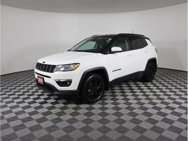  2021 Jeep Compass Altitude 4x4- Remote Start-Heated seats in Cars & Trucks in Muskoka