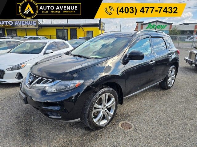 2011 Nissan Murano LE - LEATHER HEATED SEATS, BACKUP CAMERA, MED in Cars & Trucks in Calgary