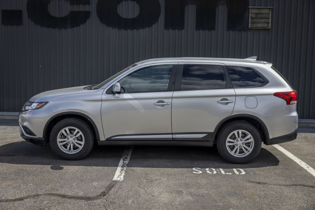 2020 MITSUBISHI Outlander EX-L in Cars & Trucks in Kamloops - Image 4