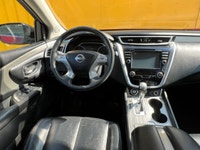 BOLD DESIGN, ADVANCED COMFORT, AND CONFIDENT PERFORMANCE THIS 2015 NISSAN MURANO AWD SL IS BUILT TO... (image 8)