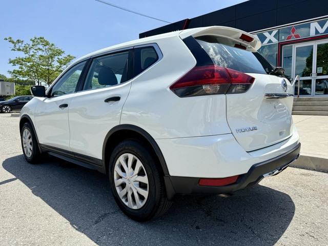 2018 Nissan Rogue S FWD CVT in Cars & Trucks in Oshawa / Durham Region - Image 4