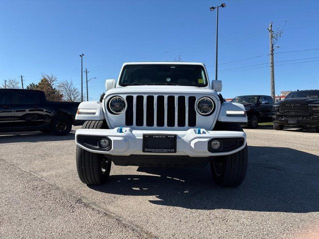 2023 Jeep Wrangler 4xe High Altitude | Sky Top | Leather in Cars & Trucks in Guelph - Image 2