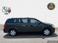 - ONE OWNER - CLOTH SEATS - NAVIGATION - POWER SLIDING DOORS - POWER LIFTGATE - 2ND ROW DVD ENTERTAI... (image 6)