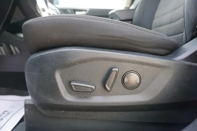 2022 Ford Edge in Cars & Trucks in Oakville / Halton Region - Image 29