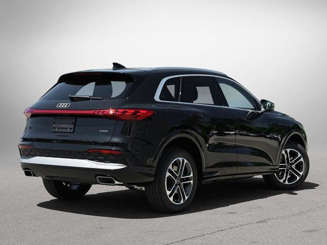 2025 Audi Q5 in Cars & Trucks in Windsor Region - Image 4