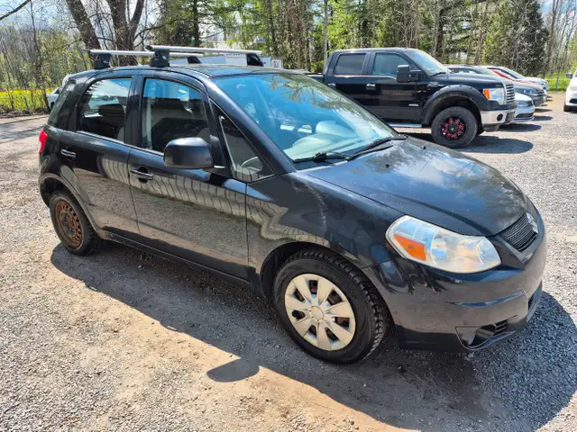 2007 Suzuki SX4 . in Cars & Trucks in Lanaudière - Image 4