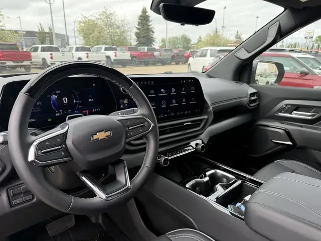 2025 Chevrolet Silverado EV Extended Range LT in Cars & Trucks in Edmonton - Image 17