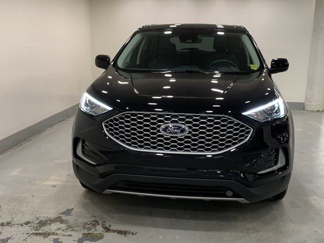 2024 Ford Edge SEL AWD * Leather * Ultra Low KMS * in Cars & Trucks in Regina - Image 4