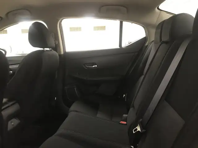 2021 Nissan Sentra SV dans Autos et camions dans Calgary - Image 7